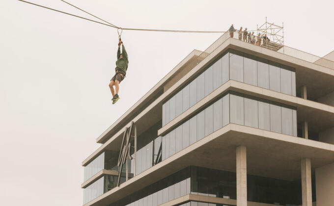 Familiedag bij Groep Huyzentruyt: collega's en hun gezin ontdekken The Edge in Waregem